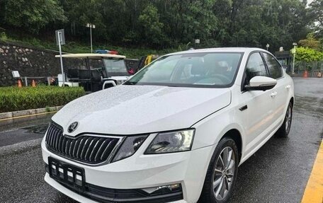 Skoda Octavia IV, 2021 год, 1 850 000 рублей, 1 фотография