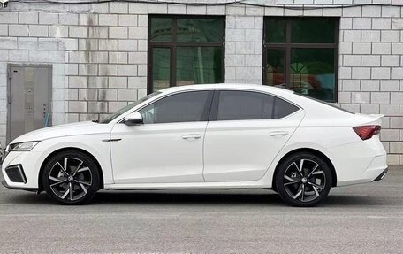 Skoda Octavia IV, 2021 год, 1 850 000 рублей, 4 фотография