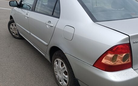 Toyota Corolla, 2005 год, 650 000 рублей, 6 фотография