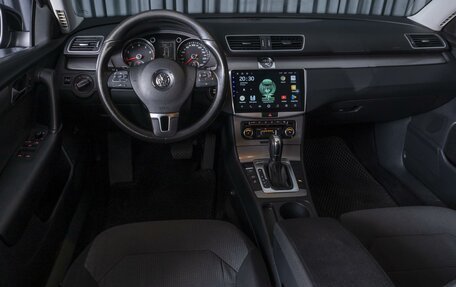 Volkswagen Passat B7, 2011 год, 1 194 000 рублей, 6 фотография