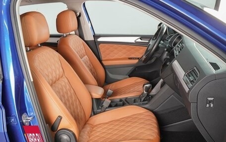 Volkswagen Tiguan II, 2021 год, 2 999 000 рублей, 8 фотография