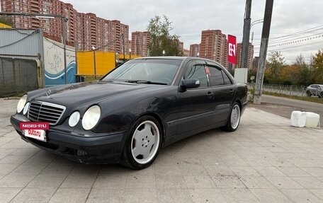 Mercedes-Benz E-Класс, 2001 год, 450 000 рублей, 7 фотография