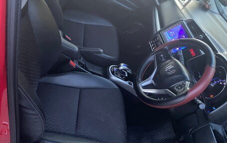 Honda Fit III, 2014 год, 890 000 рублей, 14 фотография