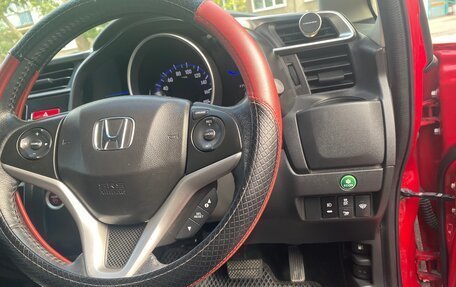 Honda Fit III, 2014 год, 890 000 рублей, 19 фотография