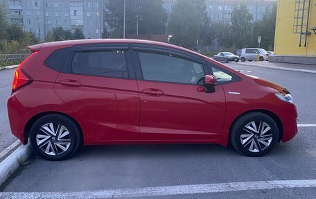 Honda Fit III, 2014 год, 890 000 рублей, 24 фотография