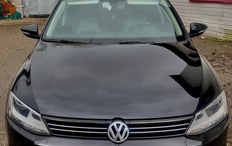Volkswagen Jetta VI, 2013 год, 1 100 000 рублей, 1 фотография