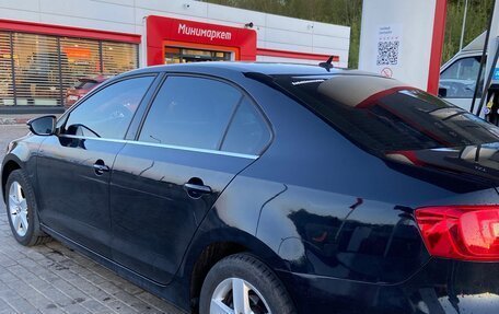 Volkswagen Jetta VI, 2013 год, 1 100 000 рублей, 5 фотография