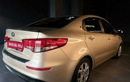 KIA Rio III рестайлинг, 2015 год, 1 000 000 рублей, 7 фотография