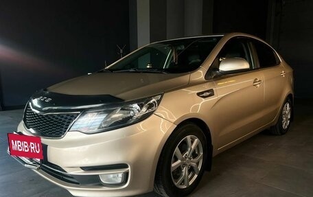 KIA Rio III рестайлинг, 2015 год, 1 000 000 рублей, 4 фотография