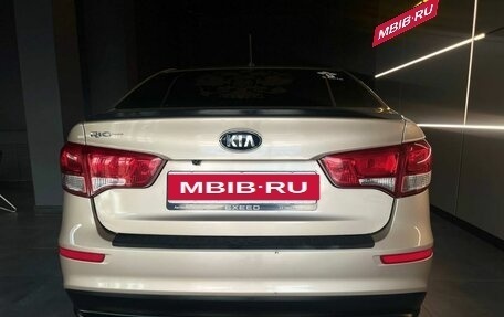 KIA Rio III рестайлинг, 2015 год, 1 000 000 рублей, 6 фотография