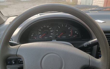 Suzuki Swift II, 2003 год, 265 000 рублей, 9 фотография