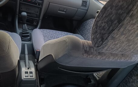 Suzuki Swift II, 2003 год, 265 000 рублей, 19 фотография