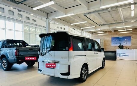 Honda Stepwgn IV, 2016 год, 2 129 000 рублей, 6 фотография