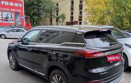 Geely Atlas, 2024 год, 2 250 000 рублей, 4 фотография