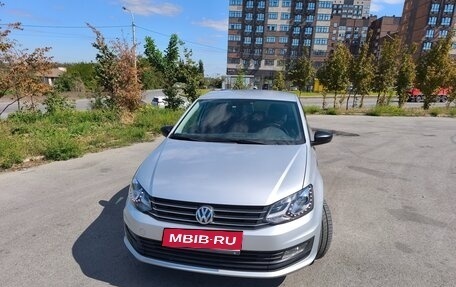 Volkswagen Polo VI (EU Market), 2018 год, 1 250 000 рублей, 1 фотография