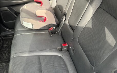 Mitsubishi Outlander III рестайлинг 3, 2014 год, 1 900 000 рублей, 7 фотография