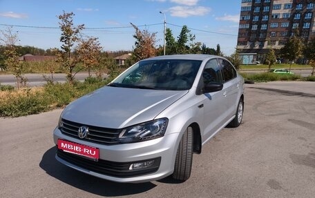 Volkswagen Polo VI (EU Market), 2018 год, 1 250 000 рублей, 2 фотография