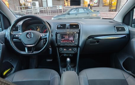 Volkswagen Polo VI (EU Market), 2018 год, 1 250 000 рублей, 16 фотография