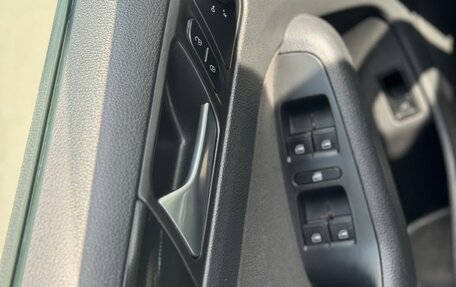 Volkswagen Jetta VI, 2014 год, 950 000 рублей, 10 фотография