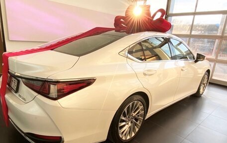 Lexus ES VII, 2018 год, 4 700 000 рублей, 3 фотография