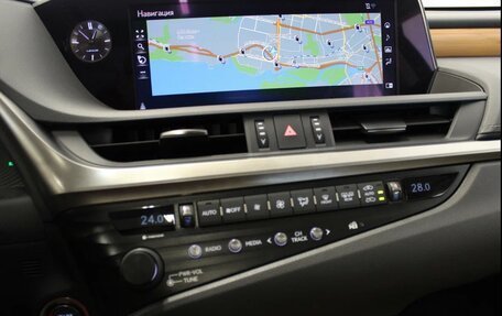 Lexus ES VII, 2018 год, 4 700 000 рублей, 16 фотография