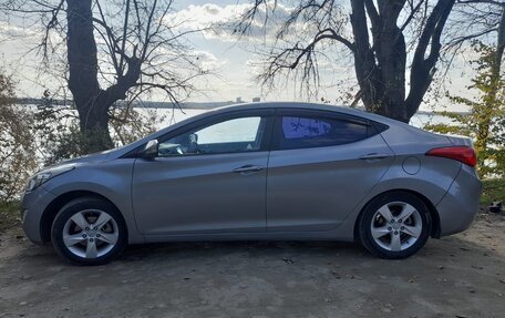 Hyundai Elantra V, 2012 год, 980 000 рублей, 1 фотография