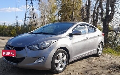 Hyundai Elantra V, 2012 год, 980 000 рублей, 2 фотография