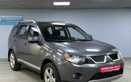 Mitsubishi Outlander III рестайлинг 3, 2008 год, 1 020 000 рублей, 3 фотография