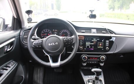 KIA Rio IV, 2021 год, 1 550 000 рублей, 7 фотография