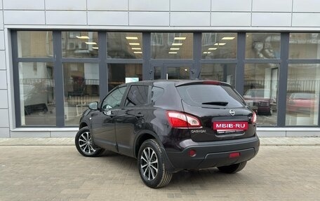 Nissan Qashqai, 2011 год, 850 000 рублей, 2 фотография