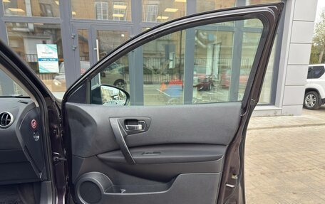Nissan Qashqai, 2011 год, 850 000 рублей, 21 фотография