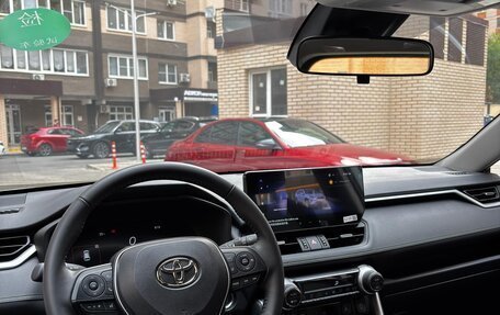 Toyota RAV4, 2025 год, 3 920 000 рублей, 22 фотография