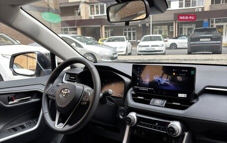 Toyota RAV4, 2025 год, 3 920 000 рублей, 25 фотография