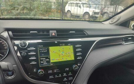 Toyota Camry, 2021 год, 3 160 000 рублей, 9 фотография