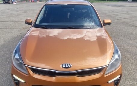 KIA Rio IV, 2018 год, 1 350 000 рублей, 1 фотография