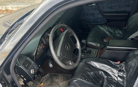 Mercedes-Benz C-Класс, 1996 год, 220 000 рублей, 5 фотография