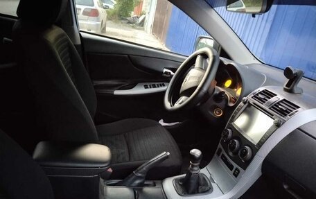 Toyota Corolla, 2012 год, 820 000 рублей, 4 фотография