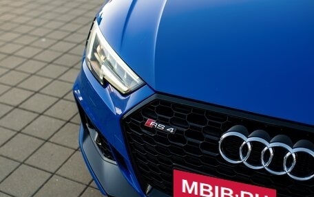 Audi RS 4, 2019 год, 5 580 000 рублей, 4 фотография