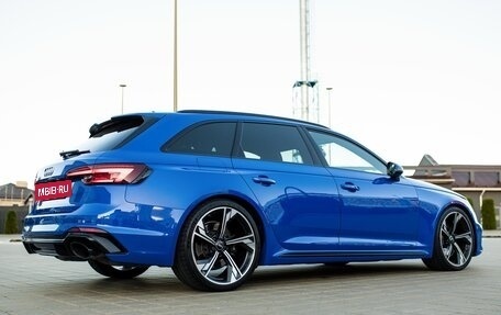 Audi RS 4, 2019 год, 5 580 000 рублей, 9 фотография