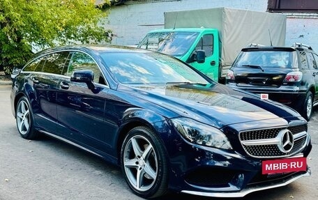 Mercedes-Benz CLS, 2015 год, 3 200 000 рублей, 6 фотография
