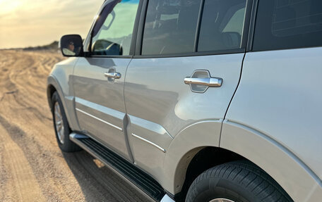 Mitsubishi Pajero IV, 2019 год, 3 550 000 рублей, 8 фотография