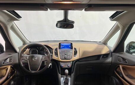 Opel Zafira C рестайлинг, 2013 год, 1 090 000 рублей, 10 фотография