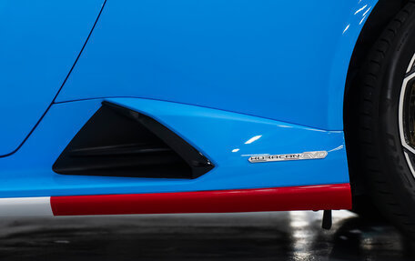 Lamborghini Huracán, 2022 год, 26 990 000 рублей, 21 фотография