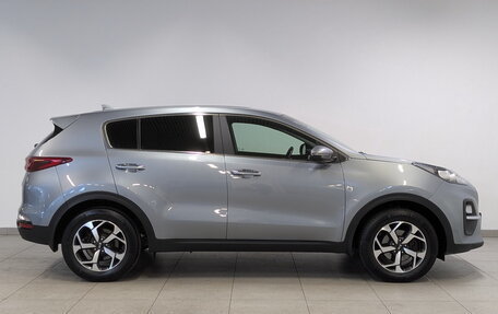 KIA Sportage IV рестайлинг, 2021 год, 2 450 000 рублей, 4 фотография
