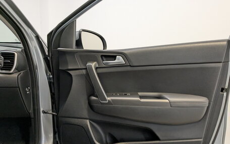 KIA Sportage IV рестайлинг, 2021 год, 2 450 000 рублей, 24 фотография