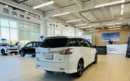 Toyota Wish II, 2012 год, 1 649 000 рублей, 6 фотография