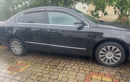 Volkswagen Passat B6, 2006 год, 450 000 рублей, 2 фотография