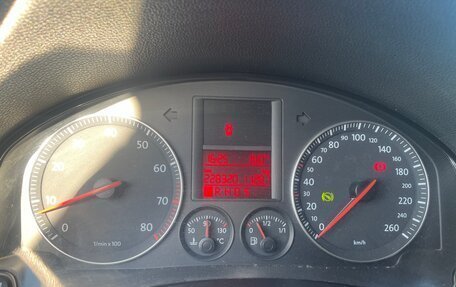 Volkswagen Jetta VI, 2006 год, 480 000 рублей, 13 фотография