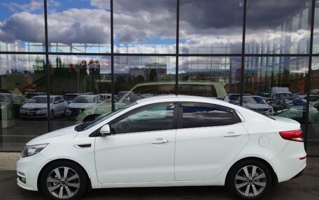 KIA Rio III рестайлинг, 2017 год, 989 000 рублей, 5 фотография