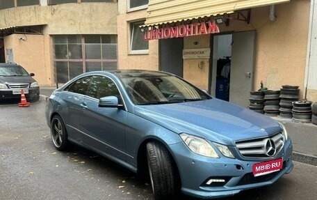 Mercedes-Benz E-Класс, 2011 год, 1 380 000 рублей, 1 фотография
